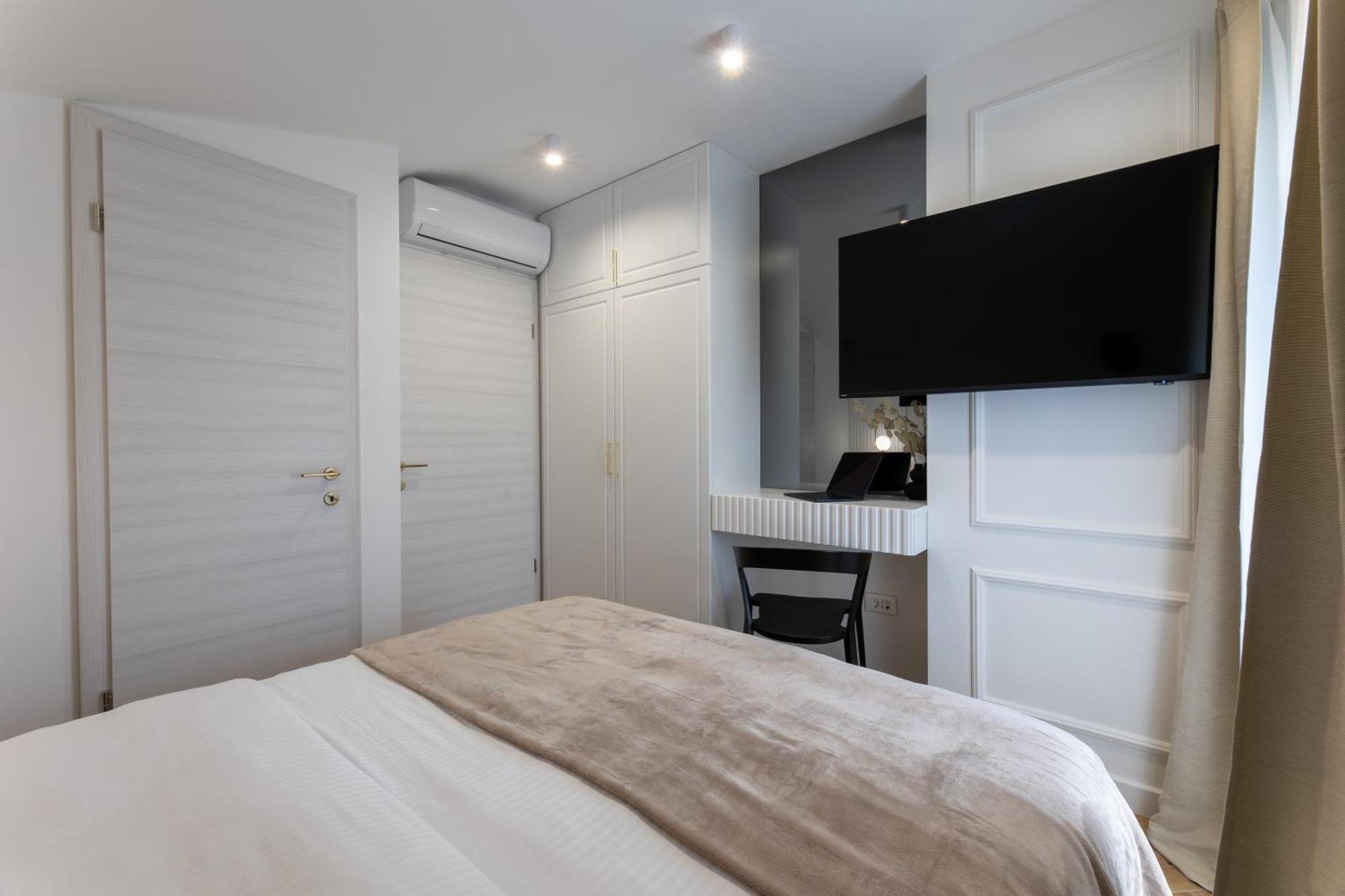 Palace Luxury Suites Split Exterior foto